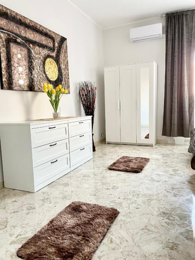 Apartment Savoia Bari Exterior foto